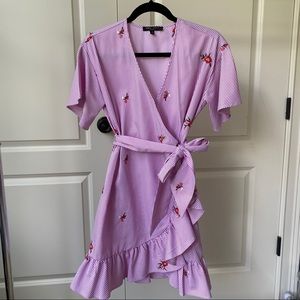 ROMEO + JULIET COUTURE Pink & White Wrap Dress